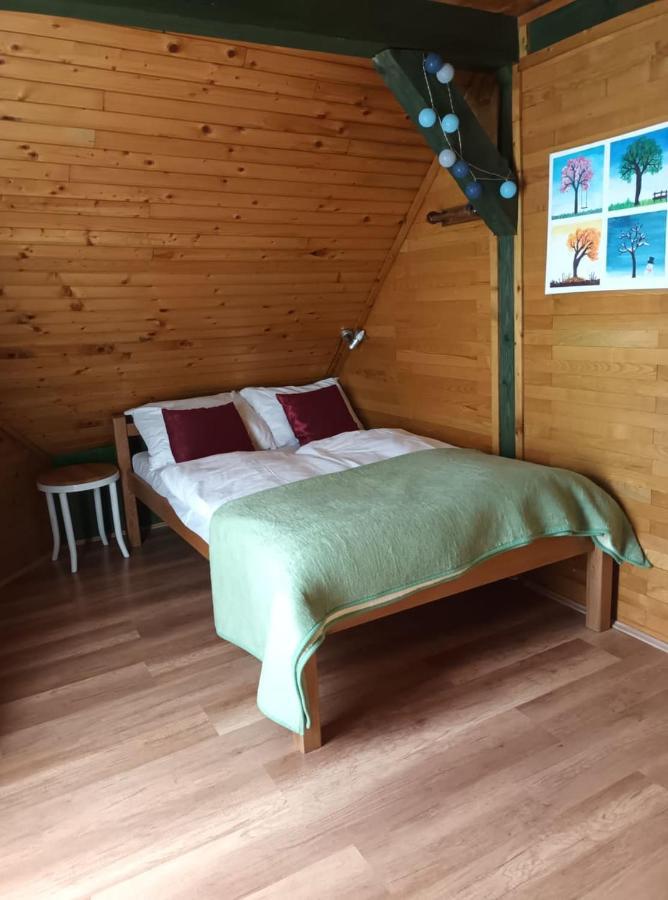 Robinson Vila Kitokret Kutjevo Luaran gambar